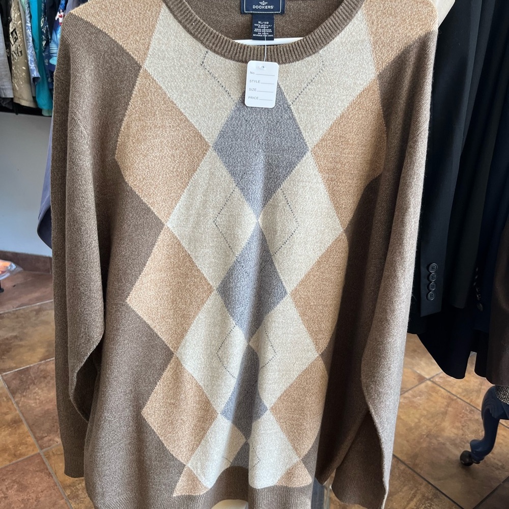 Dockers Men's Crewneck Argyle Sweater - Brown and Cream XL